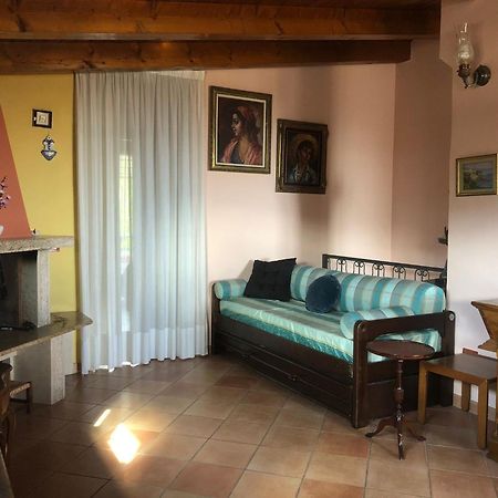 B&B La Rosa Салерно Екстер'єр фото
